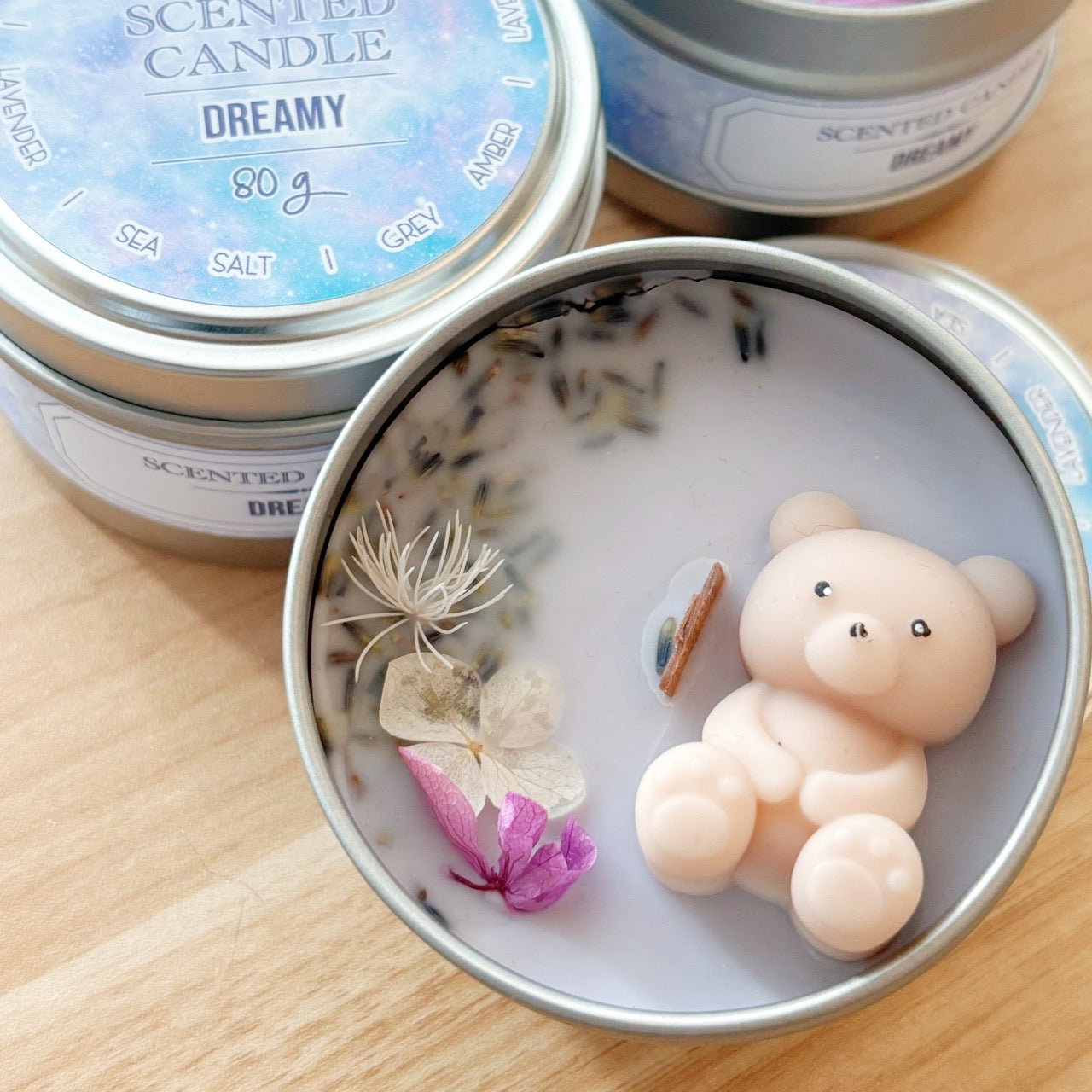 Dreamy Container Candle with Decorations